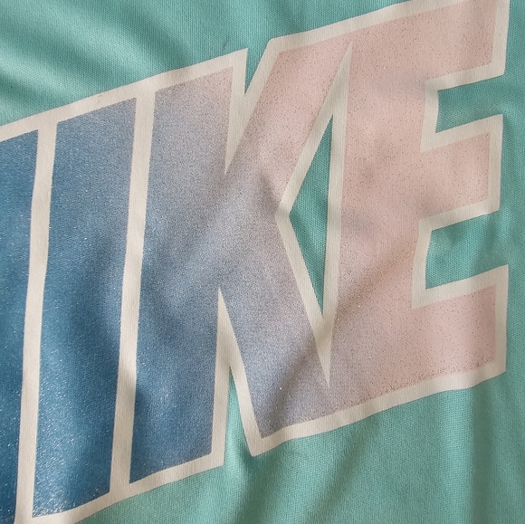 Girls Nike and Under Armour sets - Picture 5 of 6